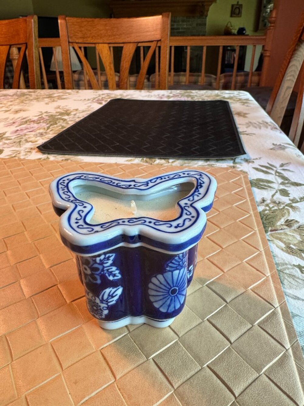 Bombay Company Butterfly Candle Ceramic Cobalt Blue & White New